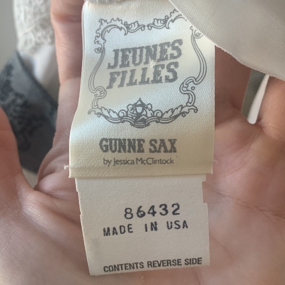 GUNNE SAX JUST FILLES ROMPER DRESS - Picture 3 of 4